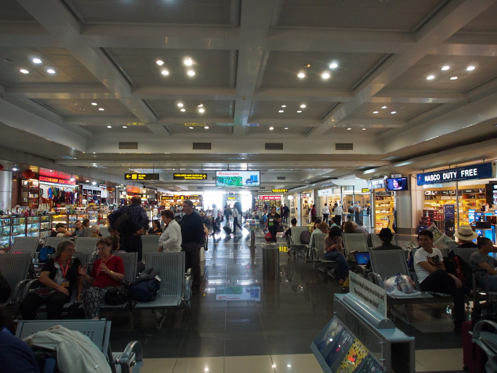 Waiting area with the stores.