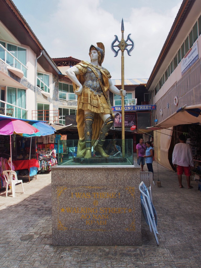 Statue on Ao Nang walking street, last minute shopping.