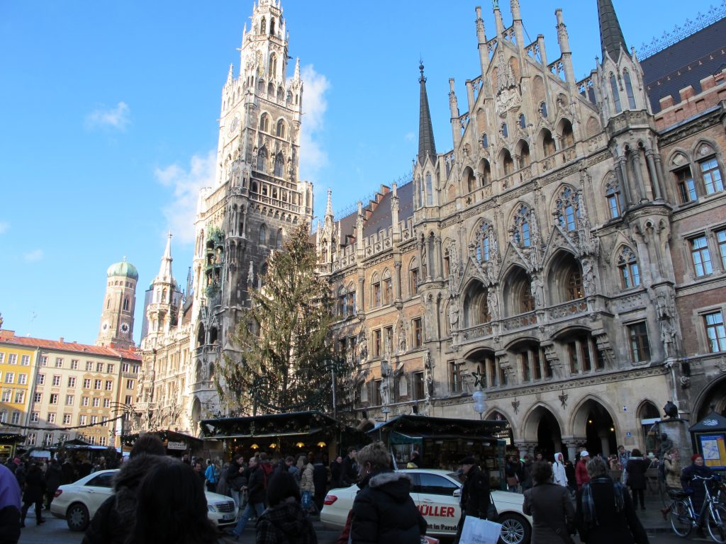 Marienplatz.