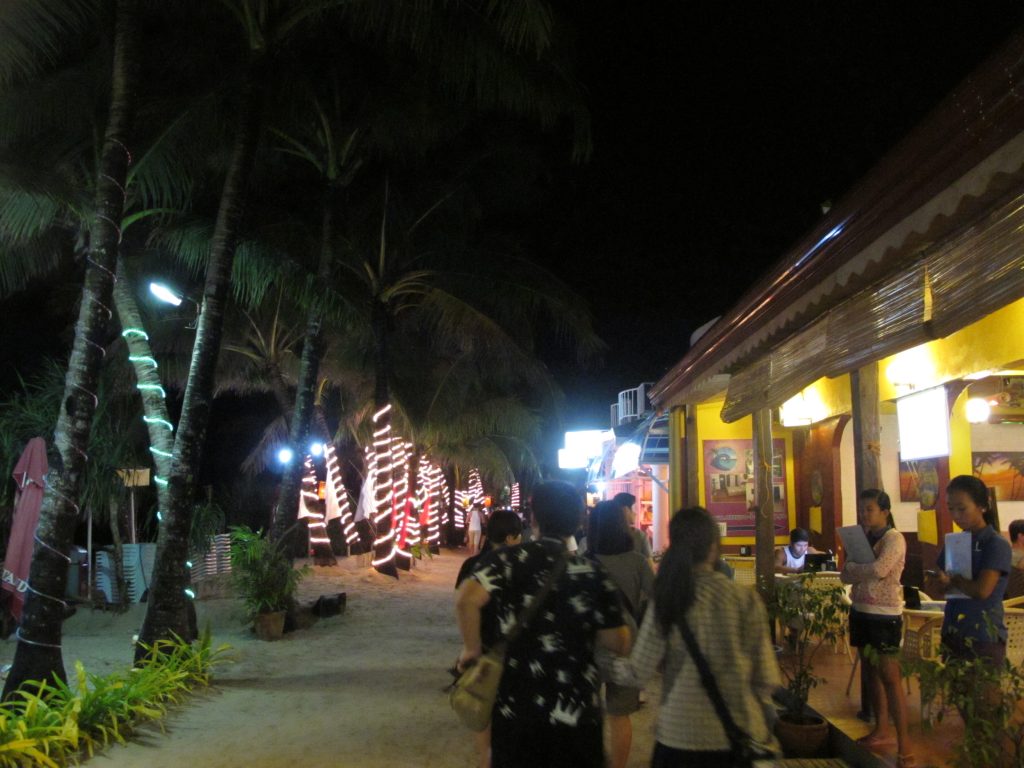 Night view of the street.